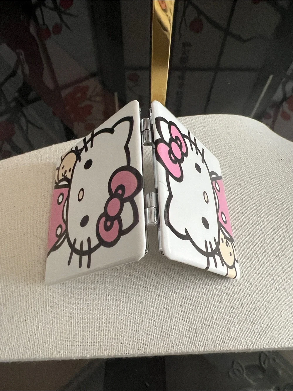 Compact Hello Kitty Pocket Mirror with Pink Accent - Women Makeup